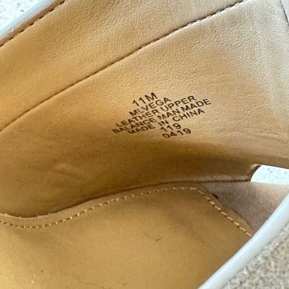 Marc Fisher Vega Women's Taupe Natural Suede Leather Block Heel Sandals Size 11 - Picture 7 of 13